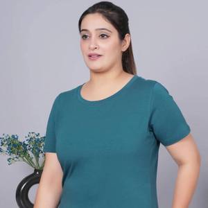 T-shirt pour femme en coton doux 100% pur de qualité exportateur, coupe classique pour un confort quotidien - Product Image 3