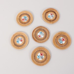 Accessoires de décoration de dîner Ensemble de sous-verres en céramique de rotin avec support Sous-verres naturels avec des blancs ou des motifs imprimés personnalisés - Product Image 6