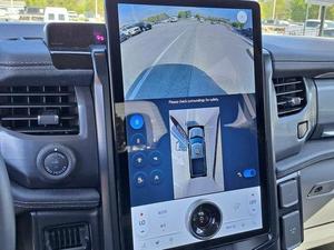 2024-2025 Ford F-150 Lightning XLT Super Crew AWD Vehículo Eléctrico con Autonomía de 601-700 km, Batería de 110 kWh, Potencia de 400 CV y Asientos de Cuero - Product Image 4