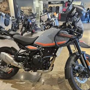 Nuova <span class=keywords><strong>Royal</strong></span> <span class=keywords><strong>Enfield</strong></span> Dual Sport On-Road Off-Road Adventure Himalayan 450 Moto Monocilindrica DOHC Certificata EPA ed ECE - Product Image 1