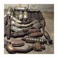 Déchets de convertisseur catalytique automobile en aluminium mélangé avec une teneur en Al de 99% d'origine BE