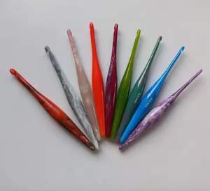 Agujas de Ganchillo de Resina Epoxi Verde, Ergonómicas, con Mango Suave, Duraderas, de 13 cm de Longitud, para Tejer a Mano - Product Image 3