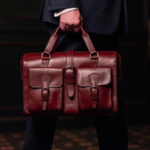 Sacoche d'ordinateur portable de luxe en cuir véritable réglable à bandoulière, style messager, housses d'ordinateur portables pratiques à faible coût - Product Image 2