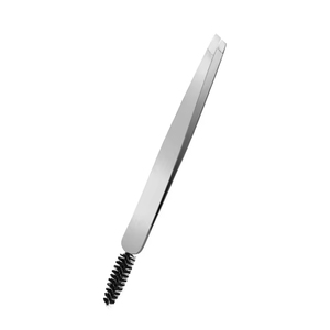 Elegantes pinzas de belleza con puntas inclinadas, asegurando una depilación de precisión sin esfuerzo y una forma de CEJA impecable. - Product Image 5