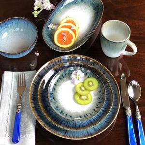 Assiette à dîner en céramique Indigo Rim, finition glaçure dégradée, surface de service large, choix durable pour les tables raffinées - Product Image 5