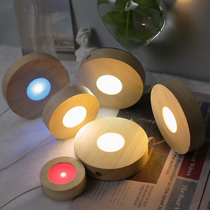 Diffuseur rond Chargement sans fil Base luminescente en bois Veilleuse décorative LED blanc chaud, article <span class=keywords><strong>de</strong></span> célébrité <span class=keywords><strong>Internet</strong></span> - Product Image 4
