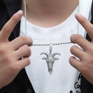 จี้รูปแพะชุบทอง 14k แบบสั่งทำพิเศษ ประดับเพชรโมอิสซาไนต์เต็มตัว สไตล์ฮิปฮอป สำหรับผู้หญิง เหมาะสำหรับงานปาร์ตี้ งานแต่งงาน หรือเป็นของขวัญ - Product Image 3