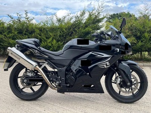Motocicleta Quality Ninjas 250 R-EX K8F - Product Image 1