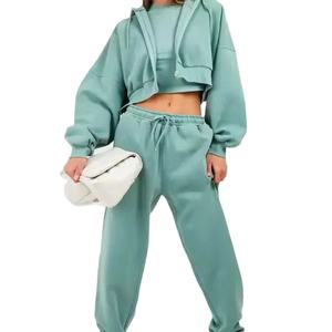 ชุดเซ็ต 2 ชิ้น เสื้อแจ็คเก็ตแขนยาวและกางเกงขาสั้นผ้าฝ้ายพิมพ์ลายดิจิทัลลำลองสำหรับผู้ชาย พร้อมโลโก้สั่งทำพิเศษ รุ่น 2026 - Product Image 1