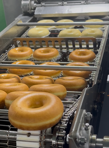 Yufeng Mini <span class=keywords><strong>ciambelle</strong></span> automatica del lievito che fa la macchina accoppiata con l'alta qualità commerciale friggitrice della ciambella - Product Image 2