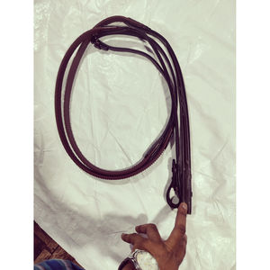 Riendas de caballo de cuero suave de calidad superior Rienda acolchada alta de estilo moderno y de aspecto caliente para mayor comodidad y estilo - Product Image 3