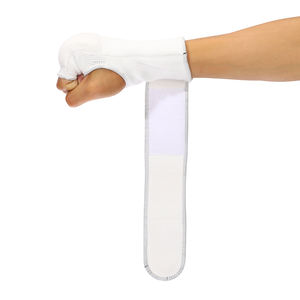 ถุงมือชกมวยสำหรับนักมวยถุงมือชกมวยแบบปรับแต่งได้พร้อมแผ่นเจลคุณสมบัติห่ออย่างรวดเร็ว - Product Image 2