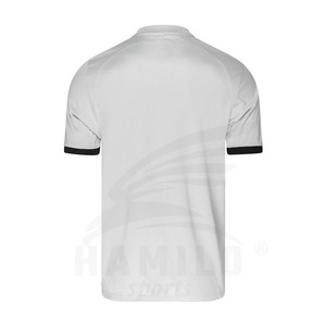 เสื้อฟุตบอลคุณภาพสูงสั่งทำพิเศษ แขนสั้นสำหรับฤดูร้อน ผ้าโพลีเอสเตอร์ 100% แห้งเร็ว คอวี ดีไซน์ล่าสุด ขายส่ง - Product Image 2