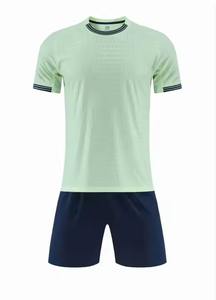 2025 meilleur nouveau maillot de football personnalisé ensemble complet maillot de football à col rond haute qualité vêtements de football personnalisés - Product Image 5