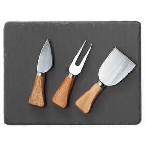 Juego de Cuchillos para Queso de Lujo con Tabla de Servir Plateada para Cocina y Comedor - Product Image 1