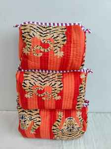 ชุดกระเป๋าเครื่องสำอางน้ำหนักเบาแบบมีซิปพิมพ์ลายสัตว์ (เสือ) ผ้าฝ้าย 3 ชิ้น พร้อมกระเป๋าจัดระเบียบสำหรับการเดินทางและการใช้งานแบบสบายๆ - Product Image 5