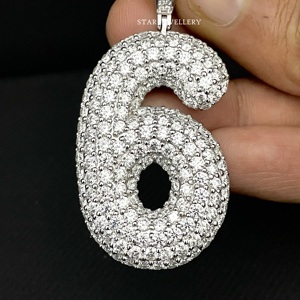 Colgante de Número Personalizado con Diamantes Naturales de Corte Brillante, Chapado en Oro de 10K y Rodio, Estilo Hip Hop, Unisex - Product Image 1