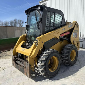 Chargeuse compacte sur pneus CAT 236D3 d'occasion, 4 tonnes, deux vitesses, matériel de construction - Product Image 2