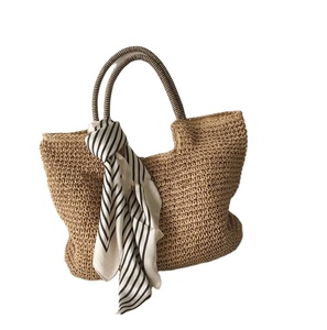 Bolsa de Playa de Estilo Vacacional a la Moda, Bolsas de Paja Elegantes Multicolores Personalizadas para Damas - Product Image 1