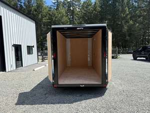 Nuevo Remolque de Carga Cerrado 6x12, Remolque Utilitario de Doble Eje, Remolque de Transporte Comercial para Negocios de Entrega - Product Image 5