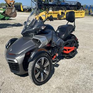 Modelo Más Vendido |   Can-Am Spyder F3-S Blanco/Negro Edición Especial 2015 Usado, Menos de 50cc, Velocidad Máxima 40-60km/h - Product Image 1