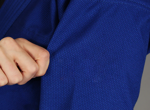Kimono de Judo Resistente con Pantalones, Poliéster/Algodón 300g, Secado Rápido, Larga Duración - Product Image 5