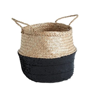 Panier de rangement en bambou tissé écologique au design moderne et luxueux pour la décoration de la maison et le rangement des vêtements - Product Image 4