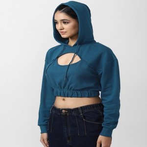 Sweat à capuche de couleur bleu sarcelle avec logo personnalisé vêtements pour femmes poche kangourou à manches longues ourlet côtelé sweats à capuche pour femmes fabriqués en Inde - Product Image 2
