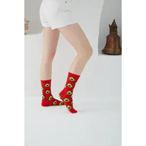 Calcetines de Malla Transpirable Coloridos con Estampado de Aguacate Rojo, Talla Única, Desechables para Uso Diario, Logotipo Personalizado para Todas las Temporadas - Product Image 3