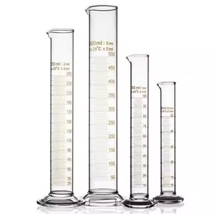 Cylindre de mesure de laboratoire de 2000ml en verre borosilicate résistant à la chaleur et gradué pour une mesure précise du volume - Product Image 5
