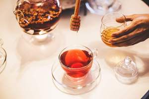 Cucharones de jarabe de madera de 6 pulgadas, palitos de panal perfectos para rociar miel, jarabe de arce, chocolate, cucharas de miel de caramelo - Product Image 5