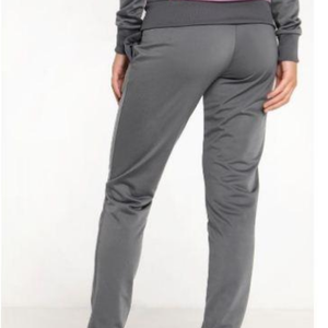 Customized Logo Autumn Cheap Women Sets Feet Zip Matching Sweat Suits for Women Wholesale Tracksuits - Product Image 3