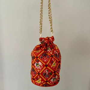 Patola Potli กระเป๋า Eid Ramadan ของขวัญเทศกาล haldi mehindi ของที่ระลึกงานแต่งงานกระเป๋า patola jaipuri กระเป๋าถือ Mithai คืน Pooja ของขวัญใหม่