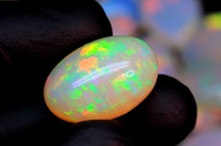 Véritable Opale Ethiopienne Cabochon Pierre Lisse Polie Ovale Welo Brillant Arc-en-ciel Flashy Opale Ethiopienne Gemme Cadeau Pour Elle