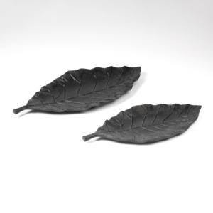 Plats de service en aluminium martelé en forme de feuille, vaisselle en métal pur pour la vente en gros - Product Image 2