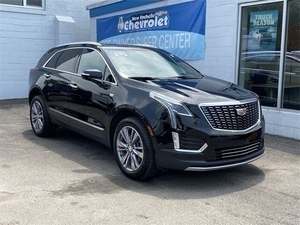 Cadillac XT5 Premium Luxury AWD 2024 d'occasion, conduite à gauche, intérieur foncé, sièges en cuir, pneus R19, automatique - Product Image 2