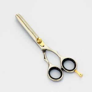 Tijeras japonesas de corte de pelo profesional de 6 ", juego de tijeras de peluquero de adelgazamiento con logotipo privado con maquinilla de afeitar en Pakistán - Product Image 4