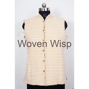 Veste double face en coton unisexe multicolore sans manches matelassée à imprimé floral pour femmes design fait main vente en gros - Product Image 6