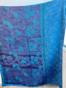 Wholesale Lot Indian Vintage Patchwork Sari Kantha Throws One of a Kind Handmade Cotton Reversible Twin Kantha <b>Quilts</b> <b>for</b> <b>Sale</b> - Product Image 4