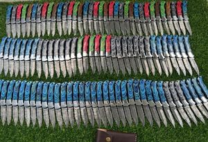 Couteau de poche à lame pliante en acier damas de haute qualité prix d'usine de gros manche en bois application tactique couteau de poche - Product Image 3