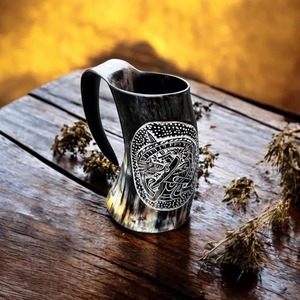 Offre Spéciale tasse en corne naturelle faite à la main avec poignée bière pour verres de style médiéval et viking disponible pour quantité en vrac - Product Image 3