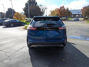 Ford Edge Titanium 2022, Tracción en las Cuatro Ruedas, Motor de 1-4 Cilindros, Gasolina, Automático, SUV/5 Plazas - Product Image 4