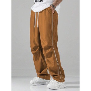 Vente en gros Nouveau pantalon d'entraînement coupe-vent grande taille tendance Pantalon d'entraînement léger et décontracté - Product Image 5