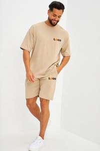 Ensemble short de jogging d'été pour hommes, nouvelle mode, vente en gros de t-shirts et shorts personnalisés, tenue 2 pièces grande taille et respirante - Product Image 2