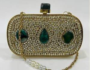 Pochette de soirée pour femme, motif carré en pierre, fermeture magnétique, doublure en polyester, bandoulière chaîne, tendance - Product Image 1