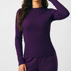 Camisas ajustadas de manga larga para mujer con uniformes, suaves y cómodas, servicios de OEM - Product Image 4