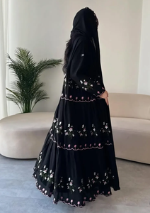 Abaya de Diseño para Mujer, Elegante y Larga, con Bordado Elegante y Detalles Sofisticados, Nuevo Diseño de Abaya para Eid 2026 - Product Image 2