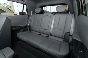 Cargador de Batería de Litio para Vehículos Eléctricos 2026 E V 0 L U T E i-J0Y II, Carga Rápida, NEDC - Product Image 3