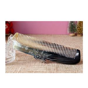 Peigne en corne naturelle outil fait main durable écologique fabriqué à partir de corne finition lisse polie parfait pour les hommes et les femmes style - Product Image 4