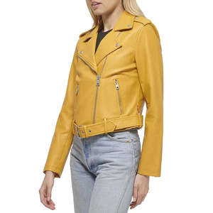 แจ็คเก็ตหนังแท้สีเหลืองพรีเมียมสำหรับผู้หญิง รุ่น OEM แฟชั่นปี 2026 แจ็คเก็ตหนังสำหรับขี่มอเตอร์ไซค์ คุณภาพพรีเมียมสูงสุด แจ็คเก็ตหนังสำหรับผู้หญิง - Product Image 2